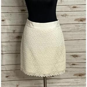 The Limited cottagecore coquette white floral lace mini skirt Size 2